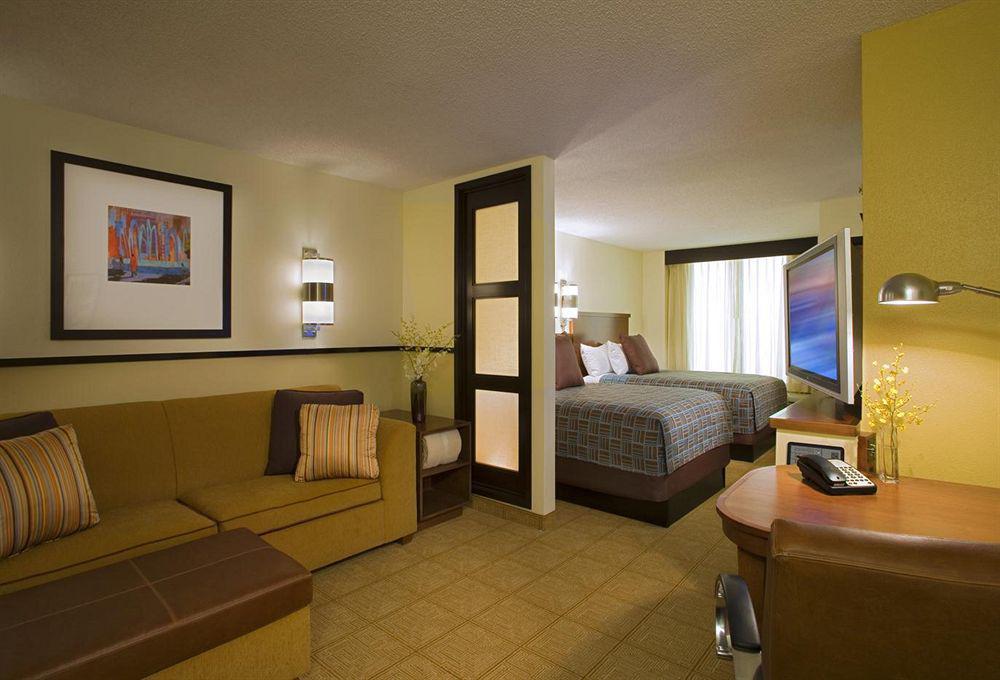 Hyatt Place Charlotte Arrowood Zimmer foto